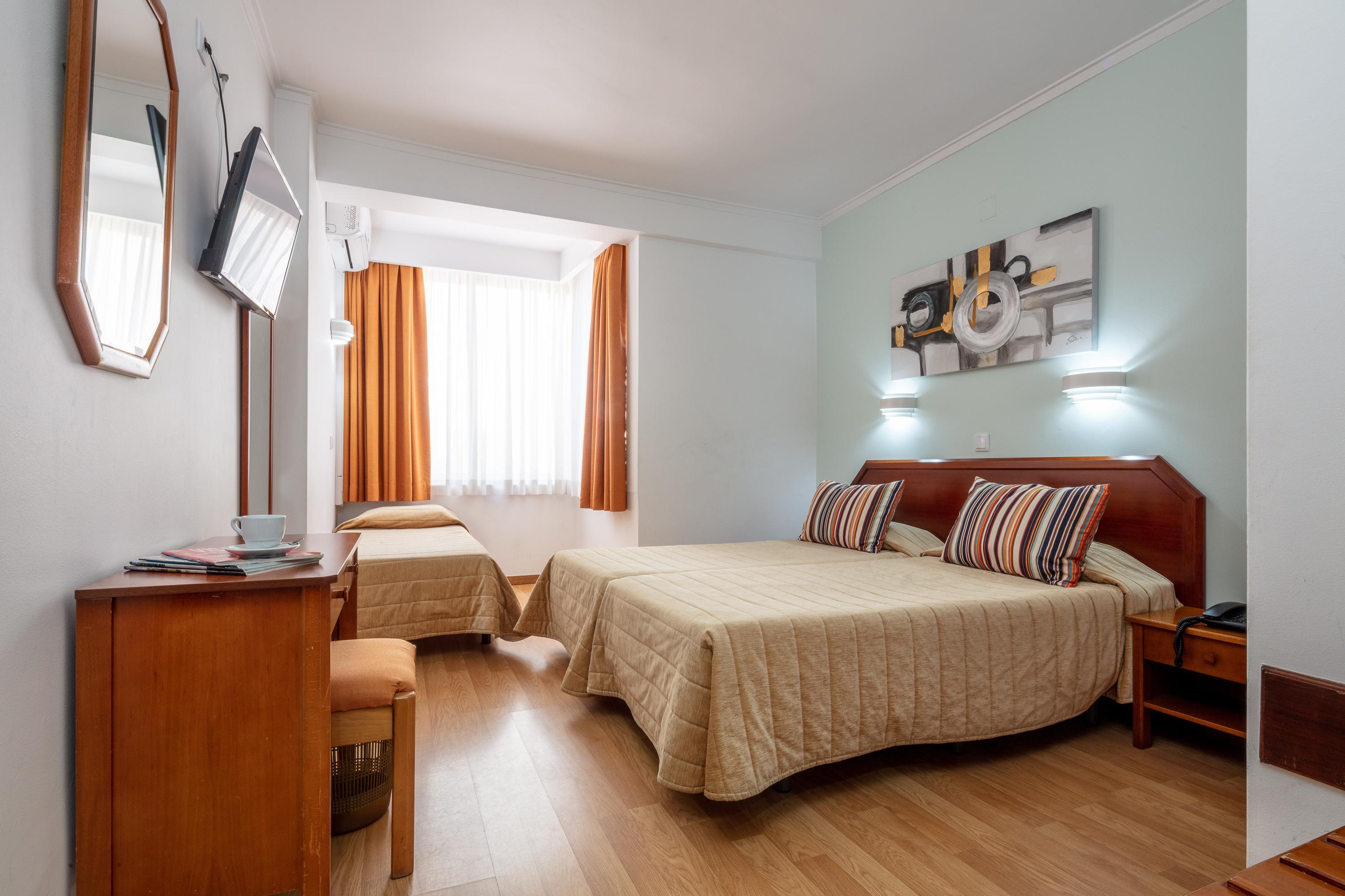 Hotel Anjos Lisboa Kültér fotó