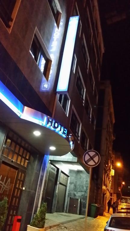 Hotel Anjos Lisboa Kültér fotó